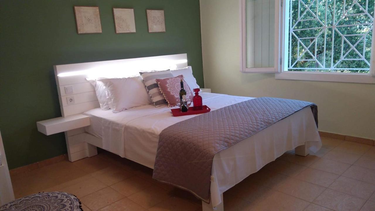 Olive Garden Guest House Kyparissia Ngoại thất bức ảnh