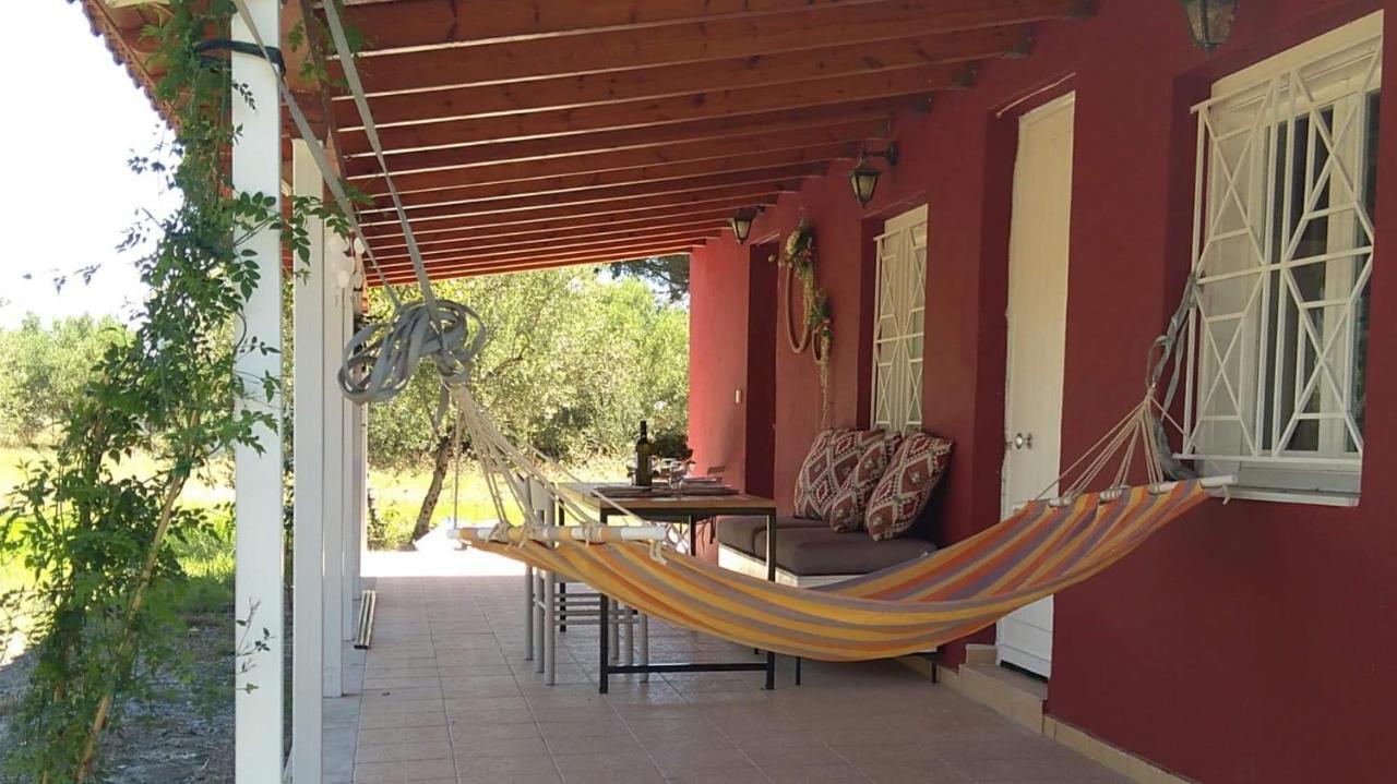 Olive Garden Guest House Kyparissia Ngoại thất bức ảnh
